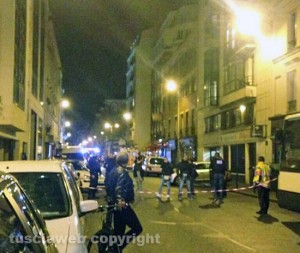 Parigi sotto assedio - Le immagini scattate fuori dal ristorante