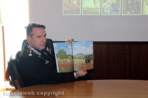 Viterbo - Carabinieri - Il colonnello Conte presenta il calendario 2016
