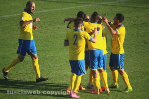 Sport - Calcio - Viterbese - L'esultanza dopo un gol