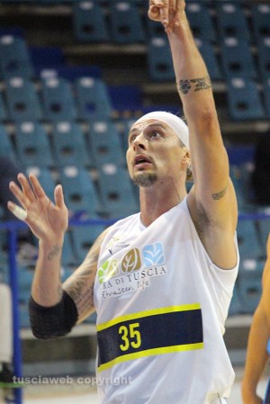 Sport - Basket - Stella azzurra - Fabio Marcante
