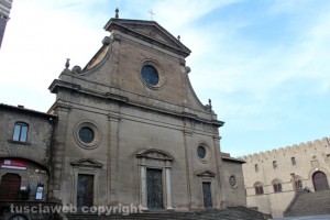 Viterbo - Duomo