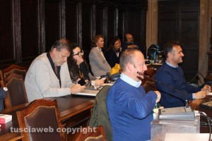 Viterbo - Consiglio comunale per la sfiducia