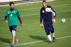 Sport - Calcio - Viterbese - Roberto Pini con il preparatore dei portieri Paolo Gobattoni