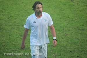 Sport - Calcio - Olbia - L'attaccante Giuseppe Giglio dopo l'espulsione