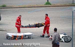 Viterbo - L'incidente di fronte al tribunale