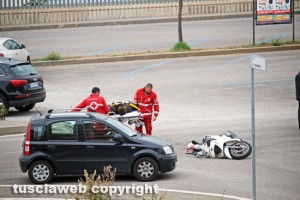 Viterbo - L'incidente di fronte al tribunale