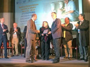 International archaeological discovery award