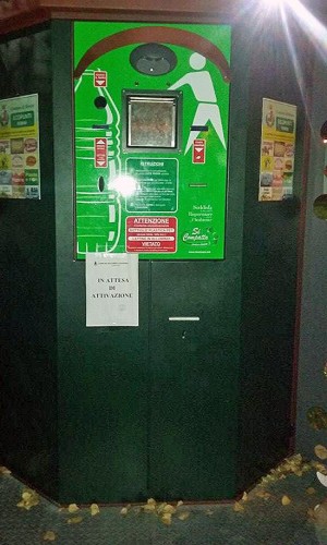 Fabrica di Roma - Ecocompattatore