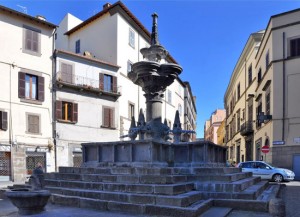 Viterbo - Fontana grande 