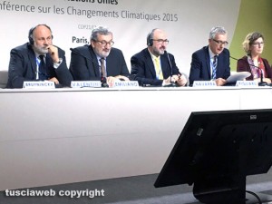 Parigi - Riccardo Valentini alla conferenza sui cambiamenti climatici