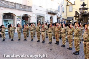 I bersaglieri sfilano per Viterbo