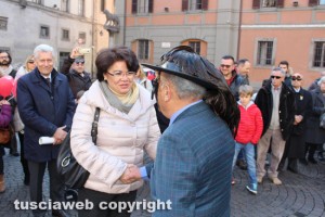 Il prefetto Piermatti con i bersaglieri