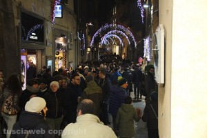Viterbo - La notte bianca dei regali