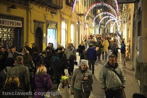 Viterbo - La notte bianca dei regali