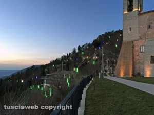 Auguri da Gubbio - L'albero di Natale sul monte di Sant'Ubaldo
