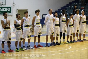 Sport - Basket - Stella azzurra - La squadra al completo