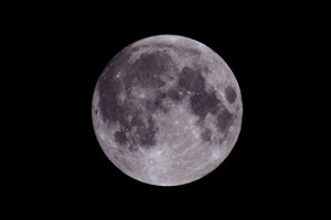 La luna piena, fotografata da Paolo Candy