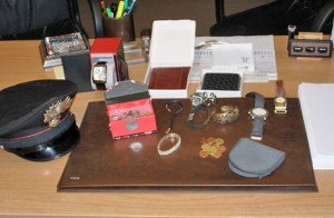 Il materiale recuperato dai carabinieri