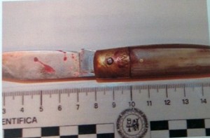 Viterbo - Sangue a San Pellegrino - Il coltello sequestrato