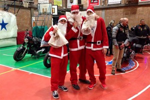 Sport - Basket - Stella azzurra - Lo scambio di auguri alla palestra della Verità