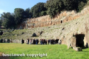 Anno degli Etruschi - I pirati delle bellezza conquistano Sutri