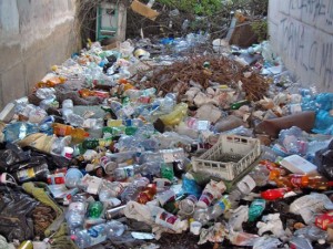 Orte - Plastica sotto al cavalcavia della stazione