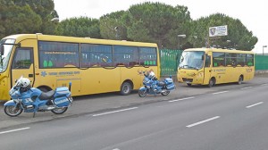 La stradale controlla gli scuolabus