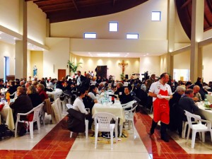 Pranzo di solidarietà alla chiesa di Villanova