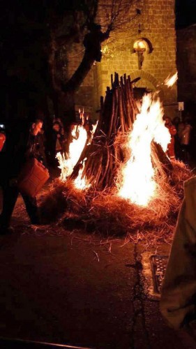 Tuscania - Tutto pronto per la sagra della frittella 