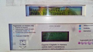 Orte - Parcheggio Molegnano - Un parcometro fuori servizio