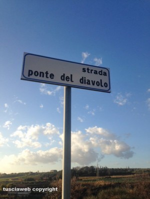 Viterbo - Strada Ponte del diavolo