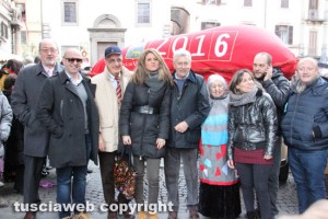 Viterbo - La calza della Befana più lunga del mondo 2016