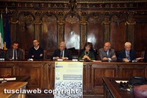 Viterbo - Comune - La presentazione del progetto "Le piazze fanno... centro"
