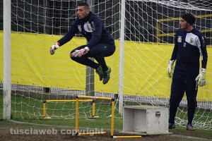 Sport - Calcio - Viterbese - Roberto Pini ed Edoardo Mastropietro durante il primo allenamento del 2016