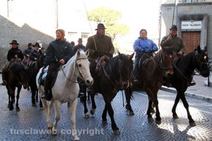 Viterbo - La sfilata in onore di Sant'Antonio