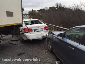 Sutri - Incidente sulla Cassia -  Coinvolte due auto e un tir