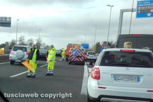 Incidente - Il traffico rallentato sulla superstrada