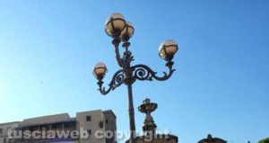 Viterbo - I lampioni di piazza della Rocca