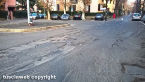 Viterbo - Piazza Crispi - Dissesto stradale