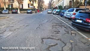 Viterbo - Piazza Crispi - Dissesto stradale