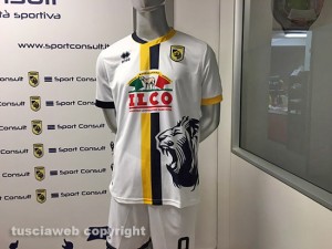 Sport - Calcio - Viterbese - La presentazione delle nuove maglie da gioco - Il kit da trasferta