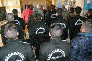 Tarquinia - Il minuto di silenzio che ha aperto l'assemblea