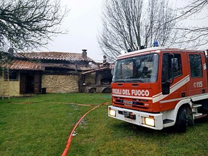 Incendio al ristorante "Parco dei Cimini"