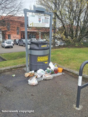 Viterbo - Ellera - Via Friuli - Raccolta oli esausti