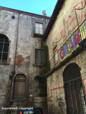 Viterbo - Via dei Magazzini