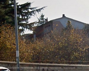Ronciglione - Via dell'ospedale consorziale - Il palazzo dove abitava la donna ritrovata nel congelatore