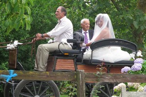 Spettacolo - Un'anteprima dell'episodio di "Quattro matrimoni in Italia" girato a Soriano nel Cimino
