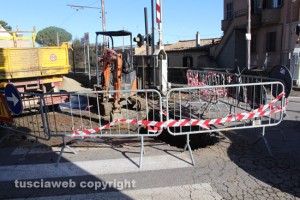 Bagnaia - Buca su viale Fiume 