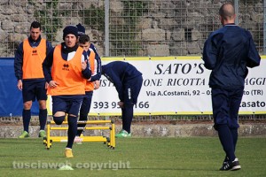 Sport - Calcio - Viterbese - Il primo allenamento settimanale, sotto gli occhi di Federico Nofri