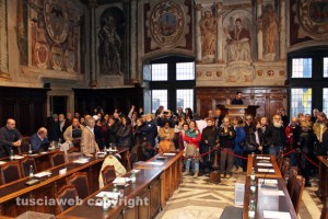 Viterbo - Il comitato Non ce la beviamo in consiglio comunale
